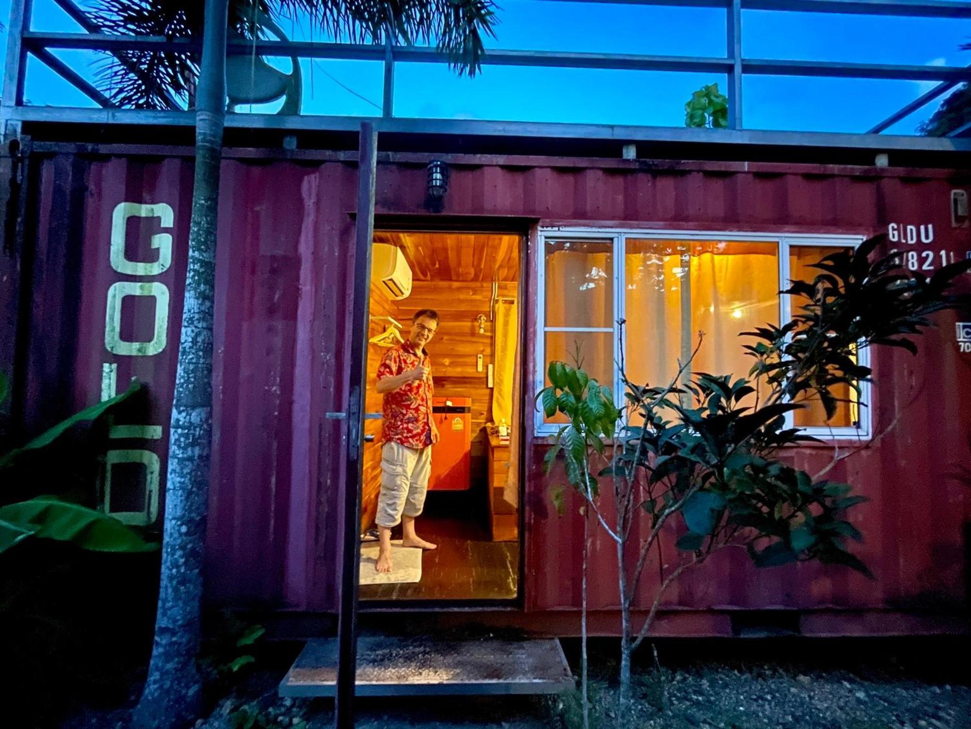 The Camper Lodge Khao Sok Ban Bang Bon Exterior photo